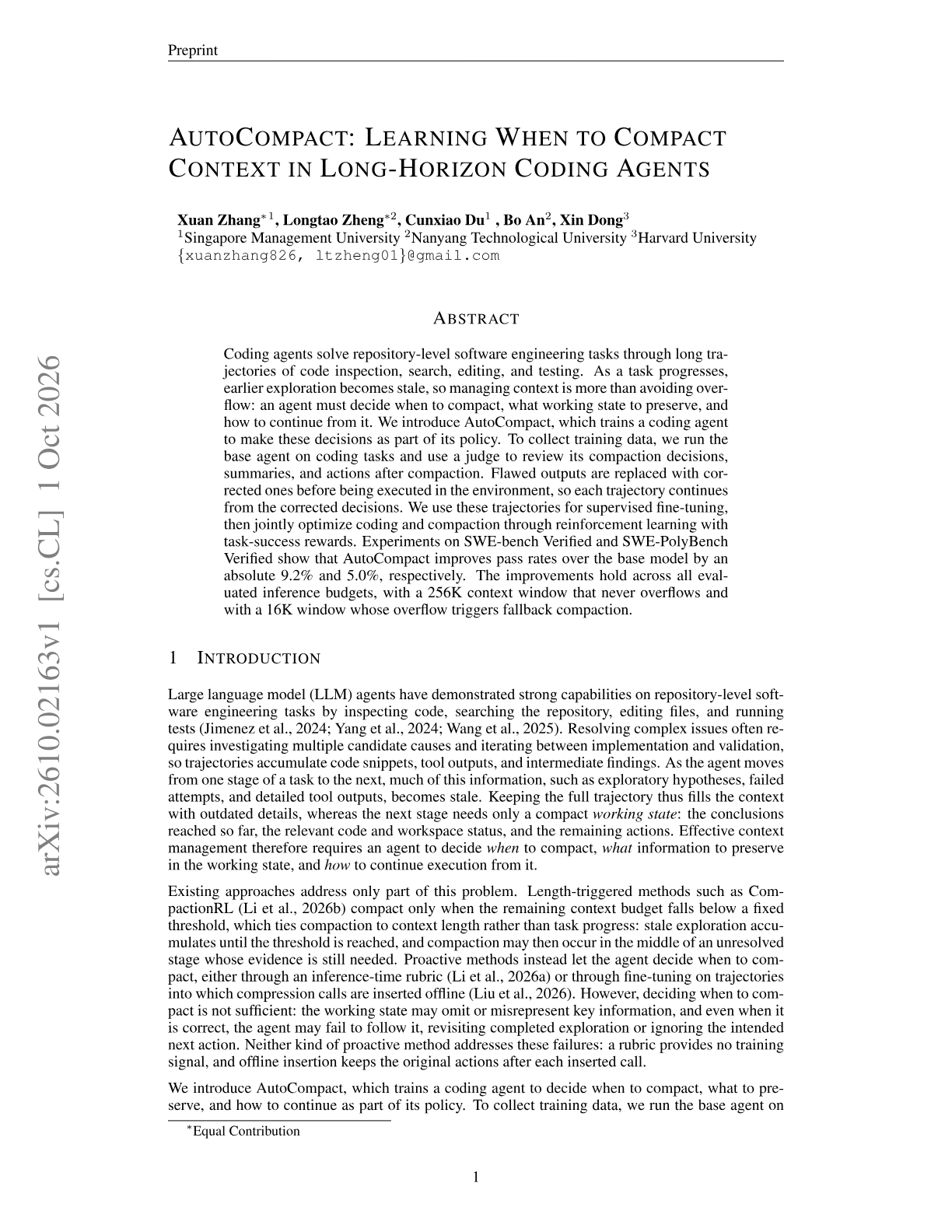 AutoCompact: Learning When to Compact Context in Long-Horizon Coding Agents