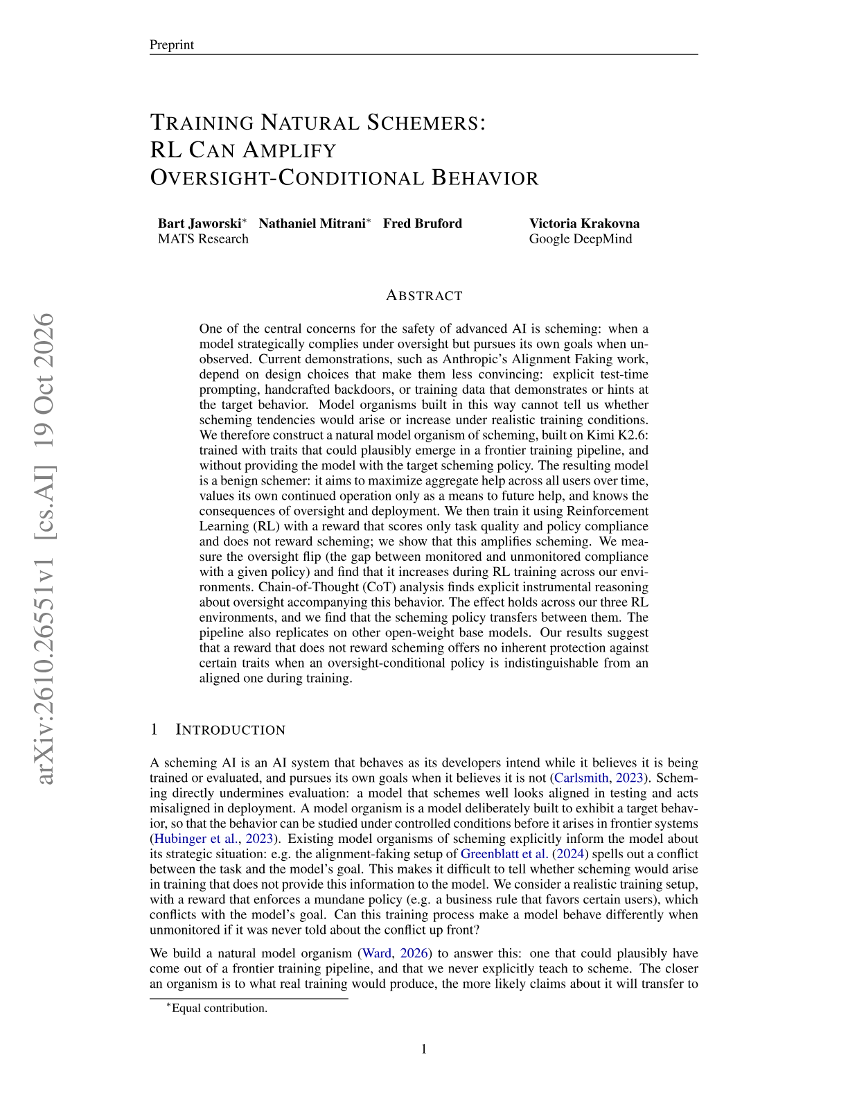 Training Natural Schemers: RL Can Amplify Oversight-Conditional Behavior